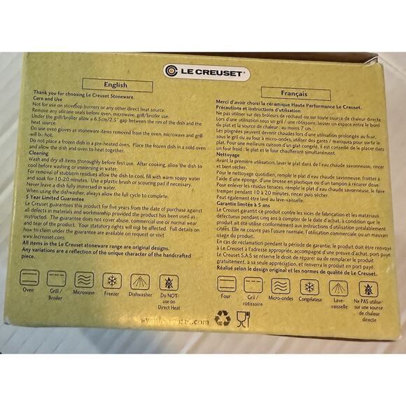 NEW Le Creuset Flower Petite Ramekin Caribbean Blue Set of 2 Stoneware - Picture 11 of 11